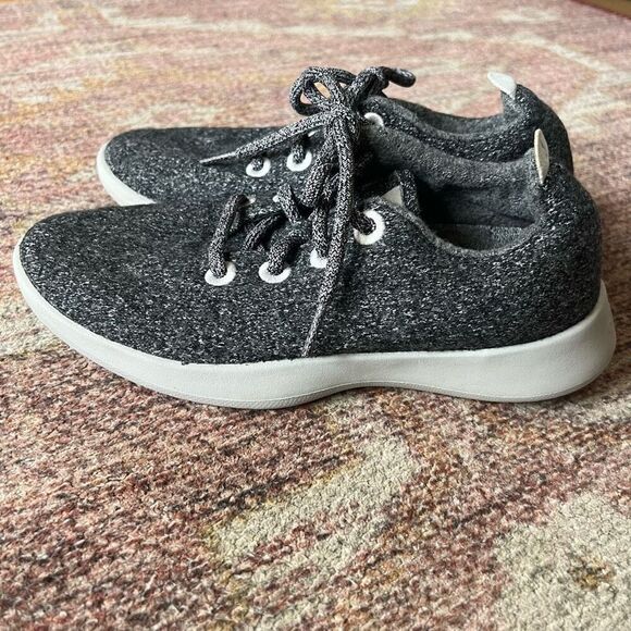 Allbirds Wool Runners in Natural Grey - Picture 3 of 6